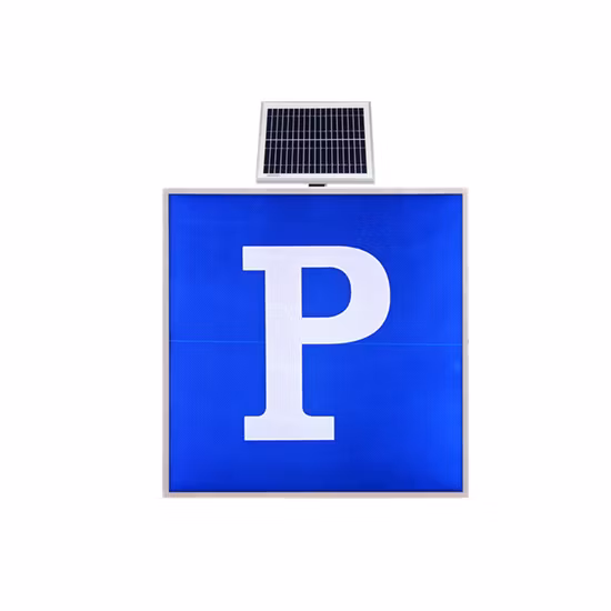 Segnale di pericolo stradale del traffico di energia solare Dimensioni personalizzate Segnali direzionali pedonali del traffico lampeggiante quadrato in lega di alluminio a LED con pellicola altamente riflettente